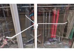 Стійка - вертушка тристороння для панетів, зразків тканин,шарфів і т.п.